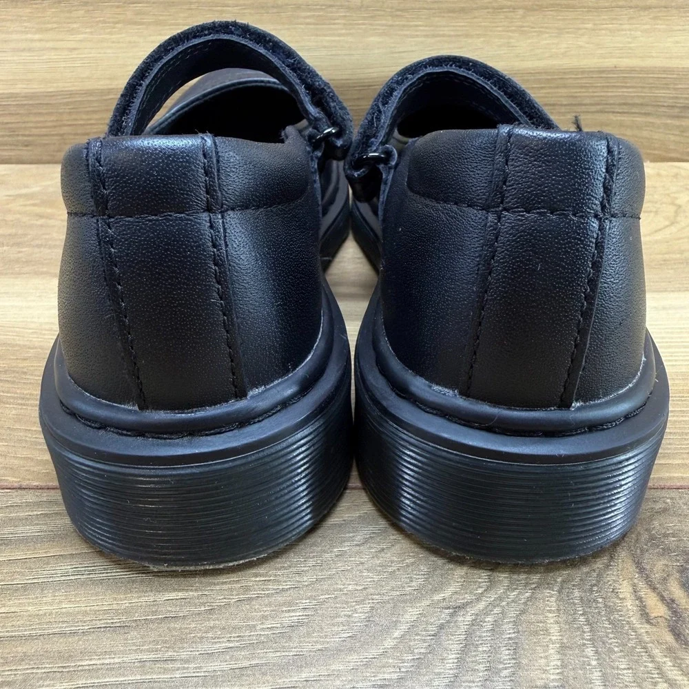 Dr. Martens us kids
